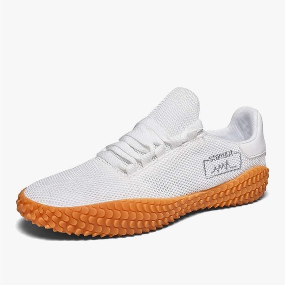 Modern White and Orange Sneakers with Textured Sole - Picture 8 of 9